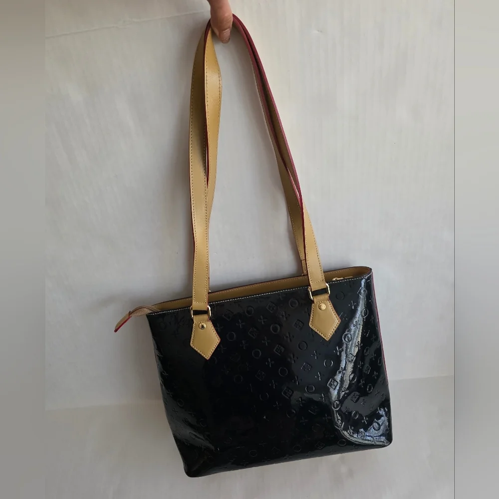 INVECE Blue Dark Patent Tote with Tan Handles - Women Bags.used,paint Defect.